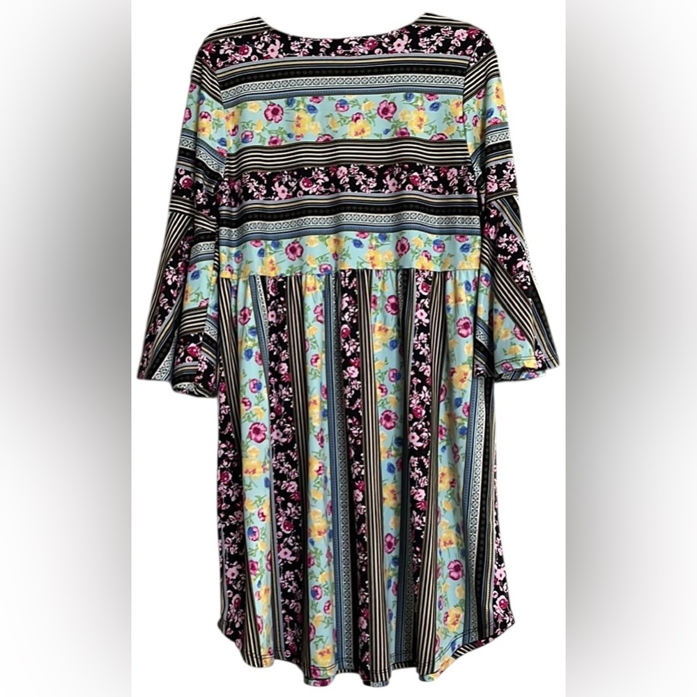 HONEYME Multi Color Striped Floral Empire Waist Bell Sleeve Dress, Medium, GUC. - Picture 9 of 9